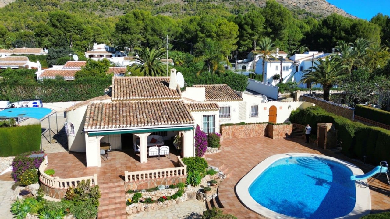 Villa de 3 habitaciones en Montgó, Jávea