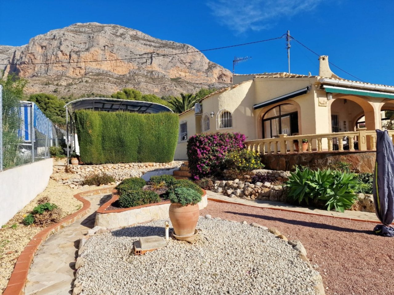 Villa de 3 habitaciones en Montgó, Jávea