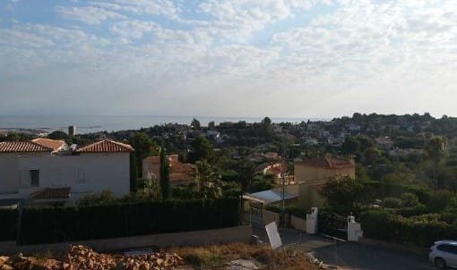 Nieuwbouw villa met 3 slaapkamers en uitzicht op zee in Dénia