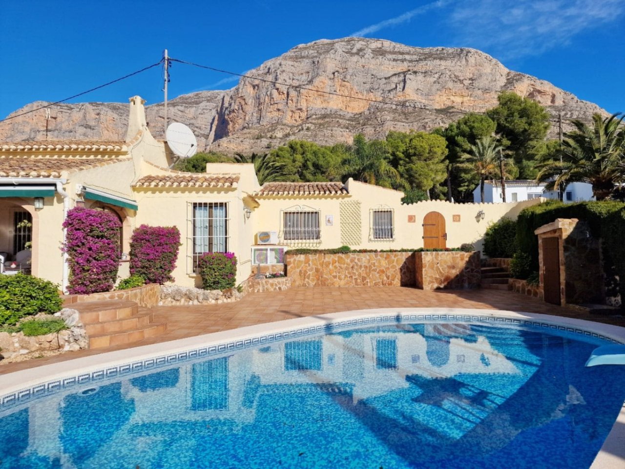 Villa de 3 habitaciones en Montgó, Jávea