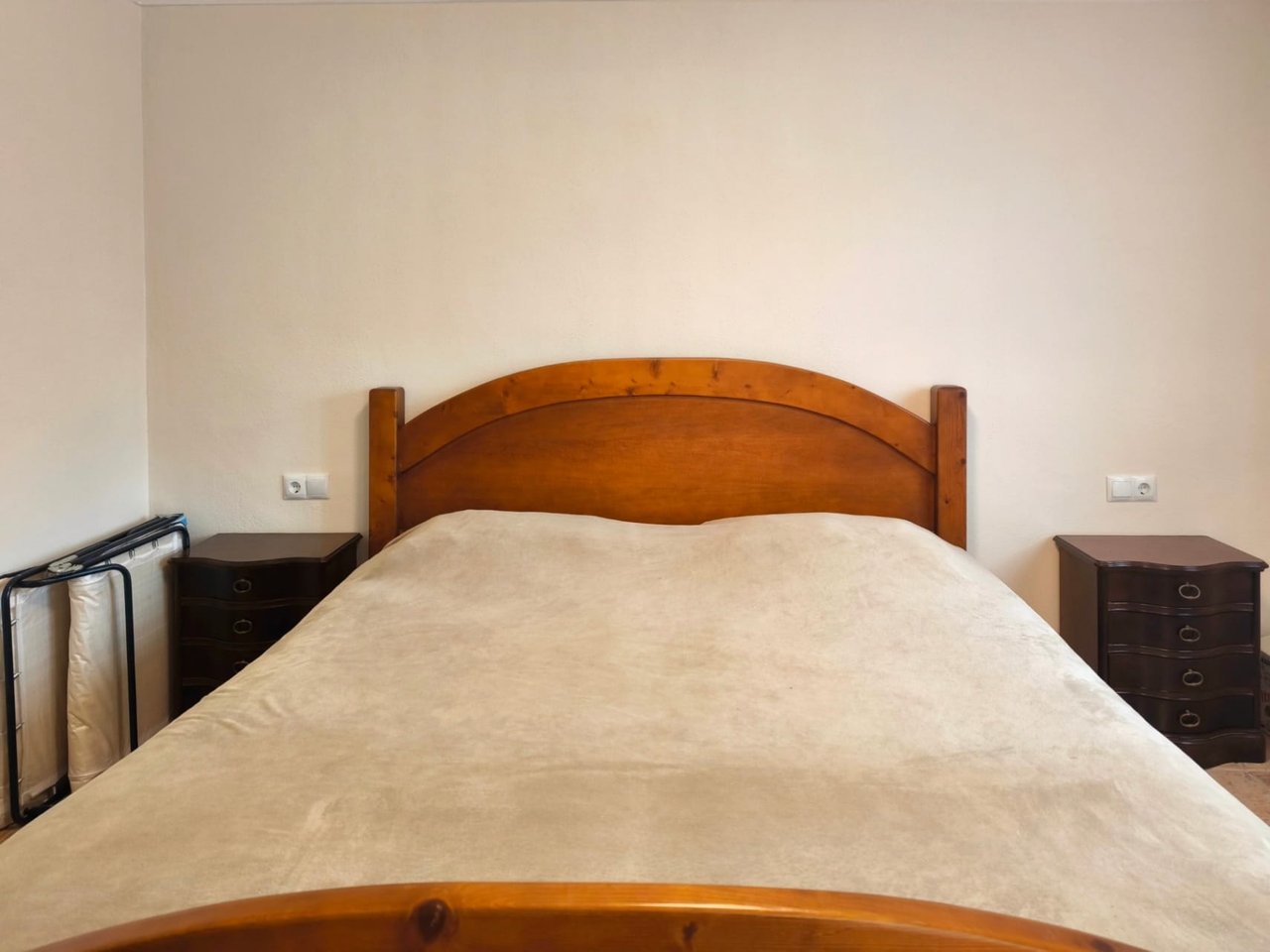 Villa met gastenappartementen en uitzicht op zee in Montgó, Dénia