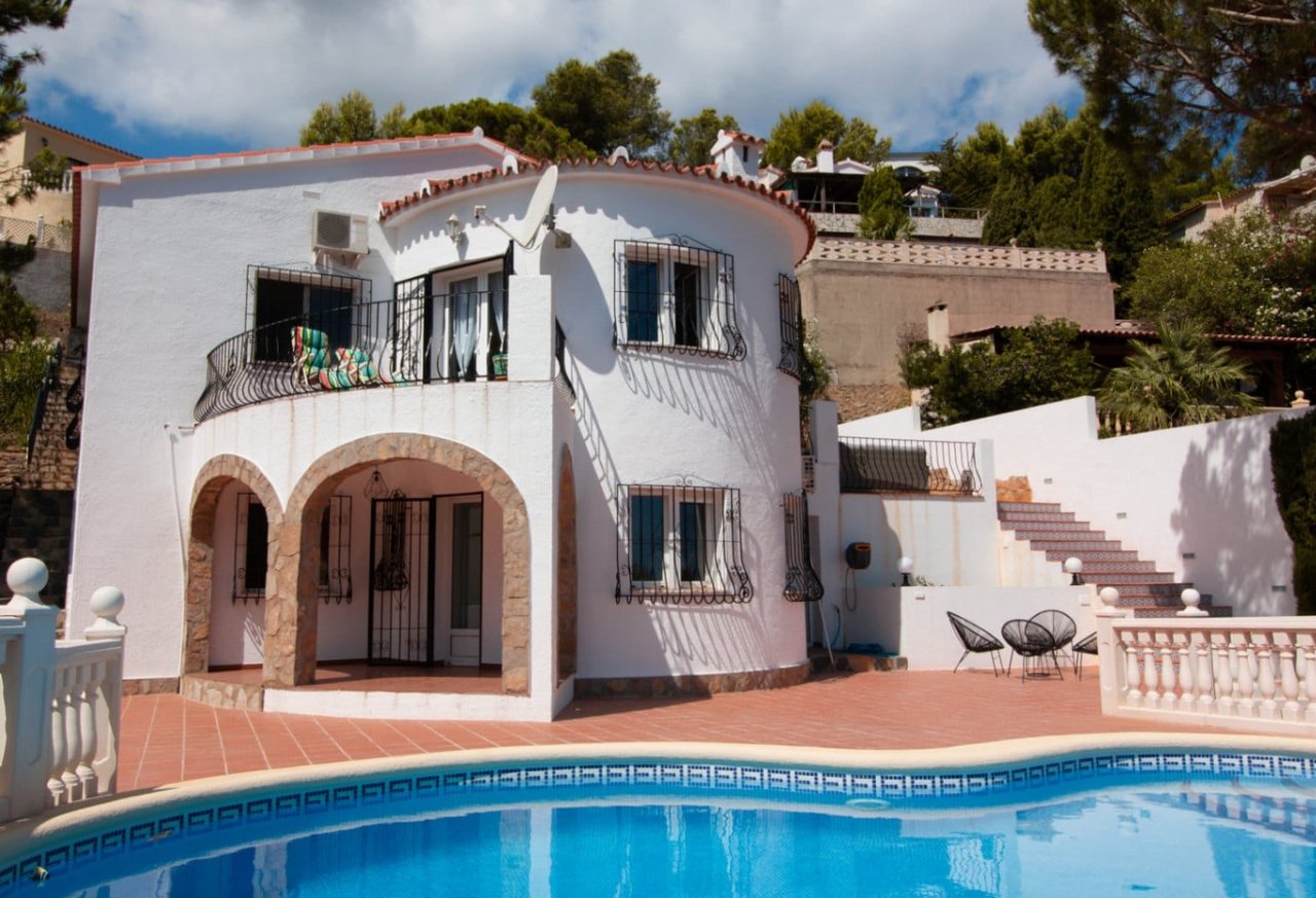 Villa met 4 slaapkamers en uitzicht op zee in Galeretes, Dénia
