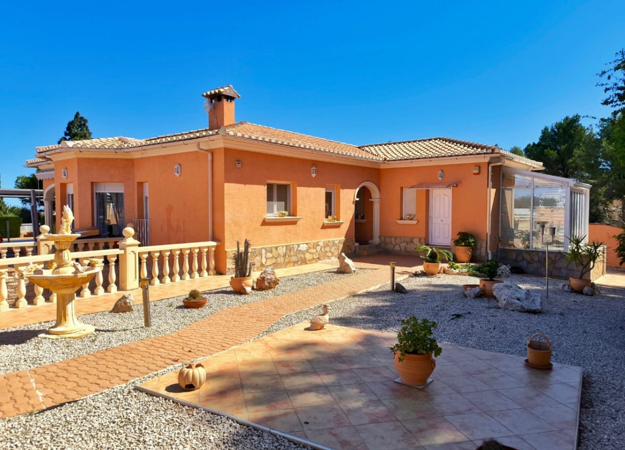 Villa met 3 slaapkamers en uitzicht op zee in La Marquesa, Dénia