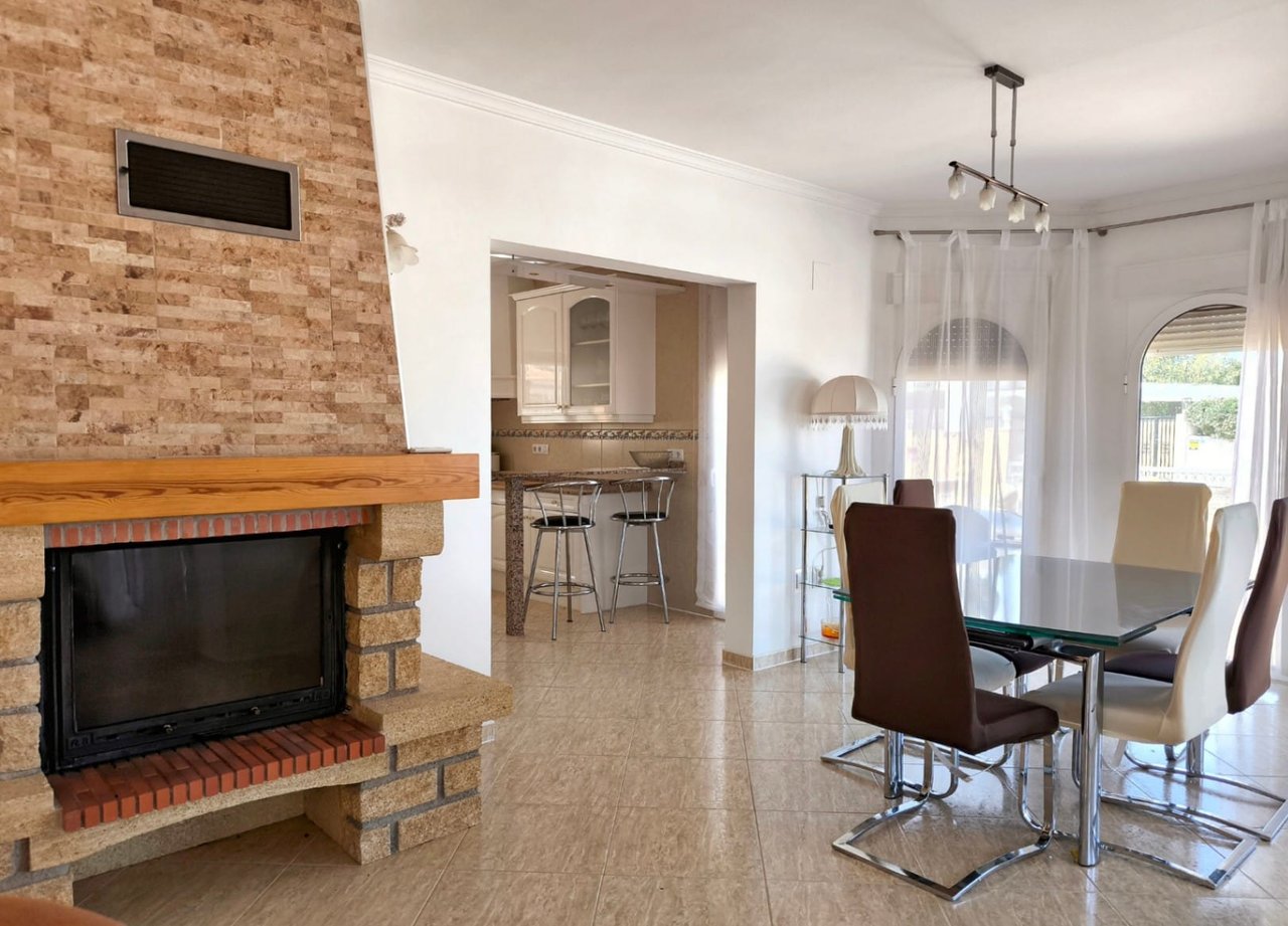Villa met 3 slaapkamers en uitzicht op zee in La Marquesa, Dénia