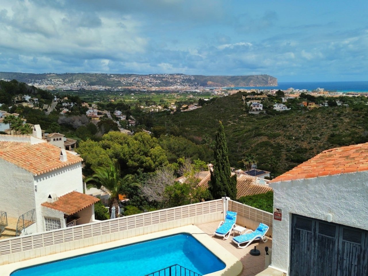 Villa con potencial de reforma en Jávea