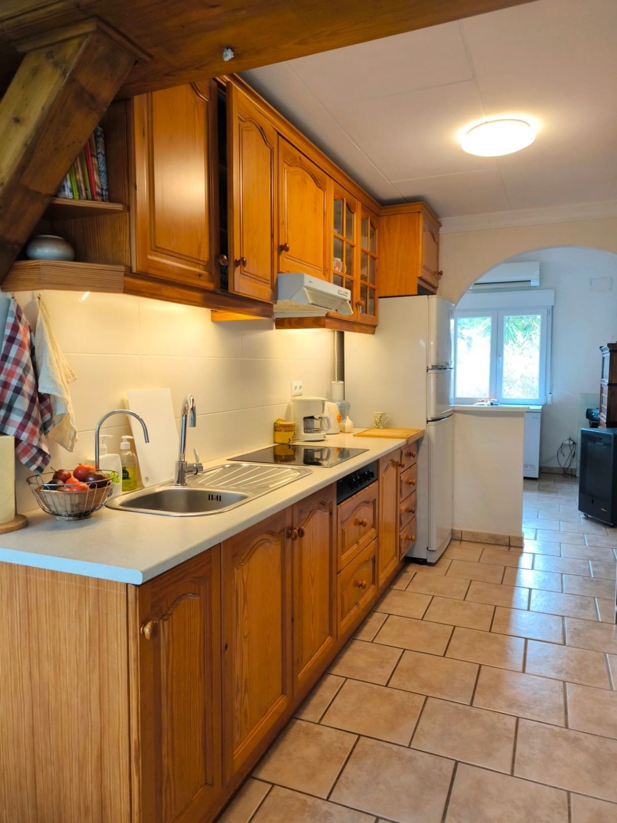 Villa met gastenappartementen en uitzicht op zee in Montgó, Dénia