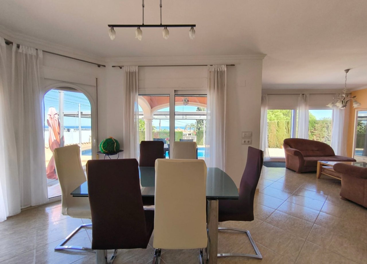 Villa met 3 slaapkamers en uitzicht op zee in La Marquesa, Dénia