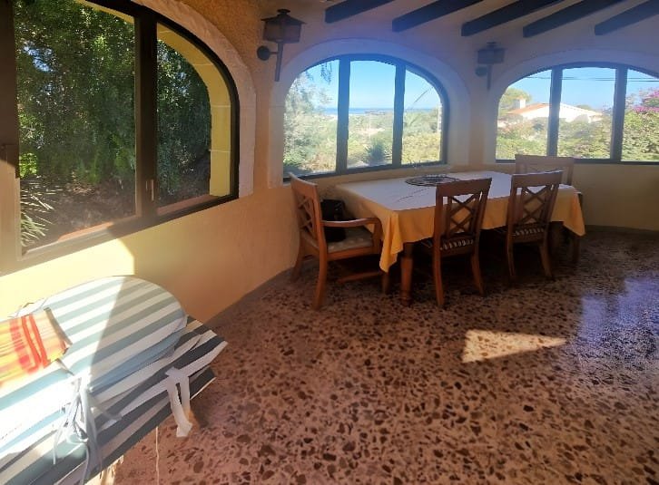 Villa met 2 slaapkamers en uitzicht op zee in Montgó, Dénia