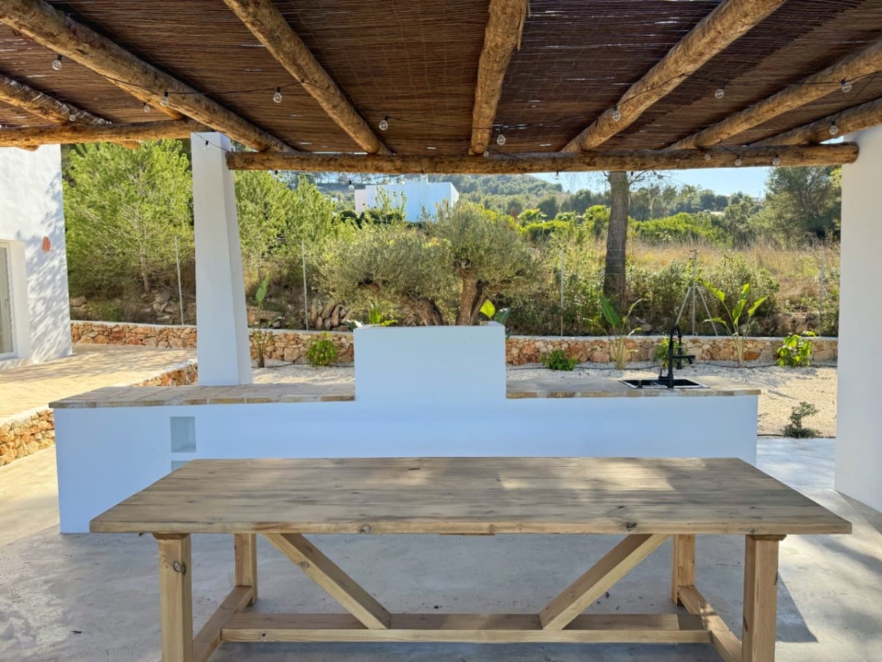 Finca Ibiza style con 4 dormitorios y apartamento de invitados