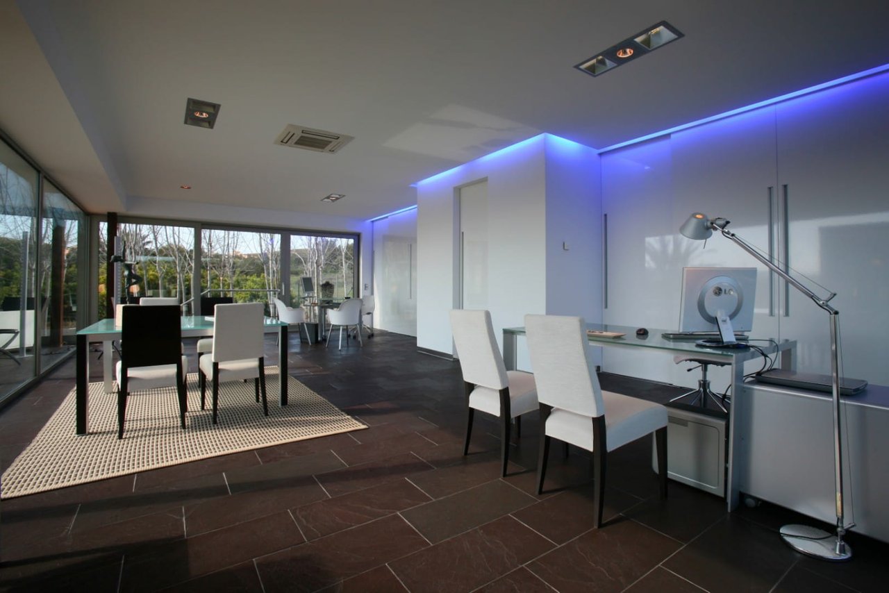 Renovated finca with a lot of charm with guest apartment