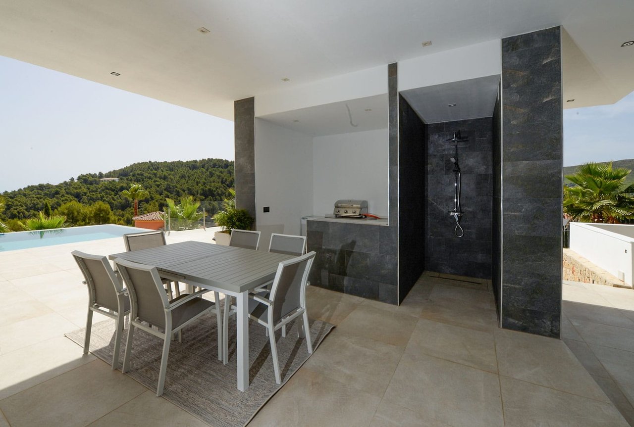 4618JAV Impressive modern luxury villa with sea views for sale in Jávea