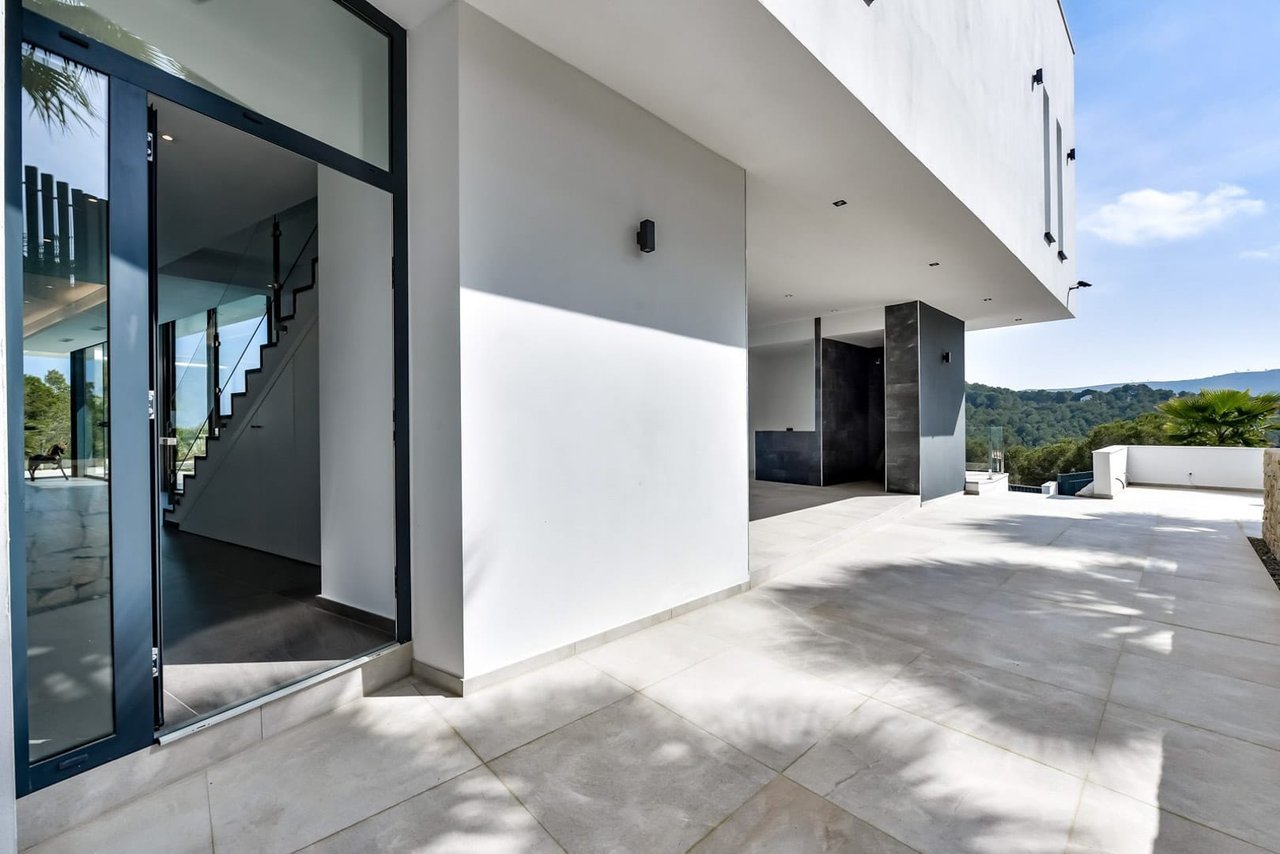 4618JAV Impressive modern luxury villa with sea views for sale in Jávea