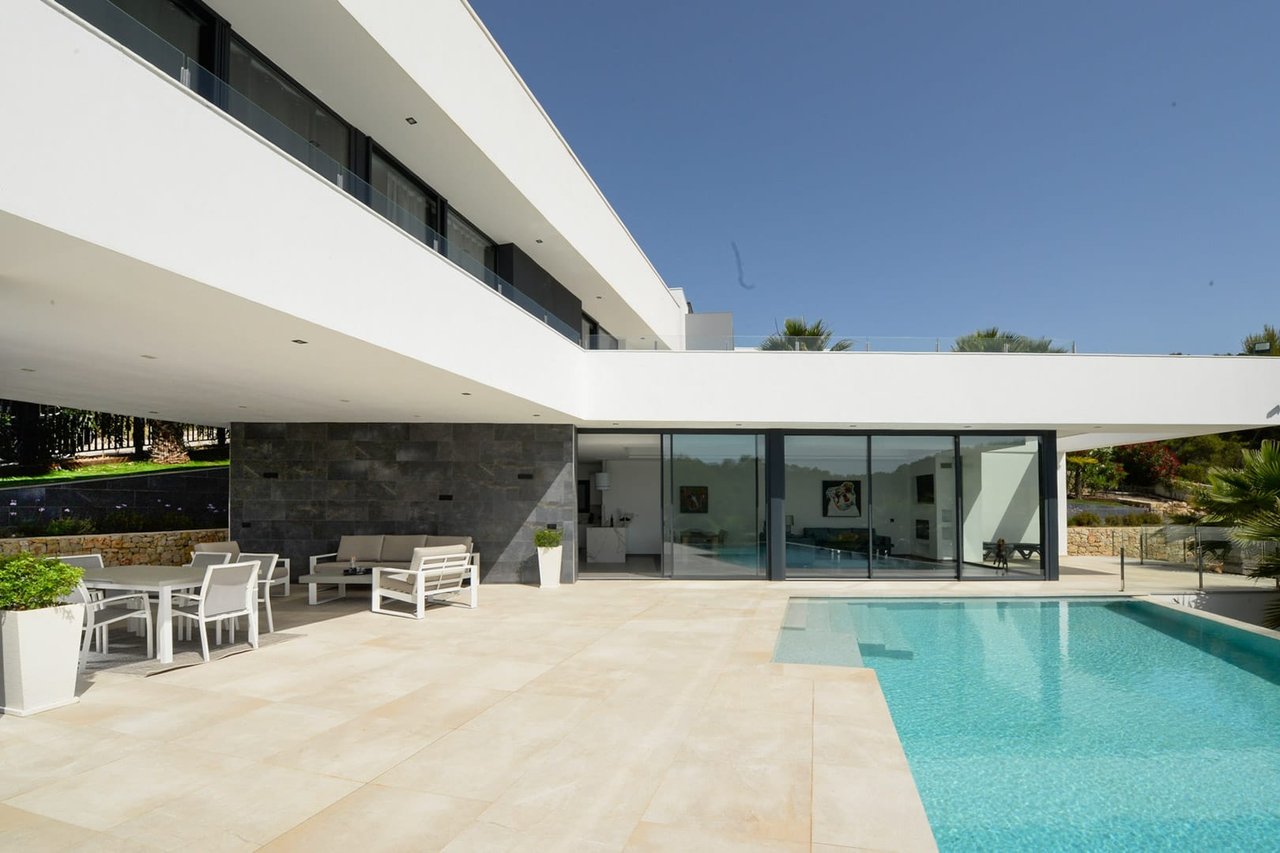 4618JAV Impressive modern luxury villa with sea views for sale in Jávea
