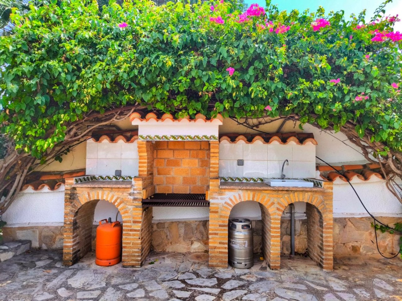 Villa de 3 dormitorios renovada en el Montgó, Dénia