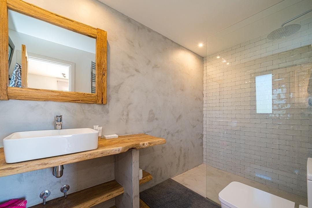 6 bedroom villa plus guest apartment in Montgó Javea