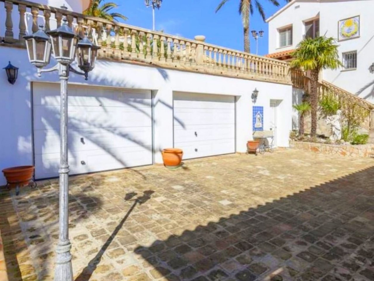 Villa con apartamento de invitados en el Montgó, Dénia