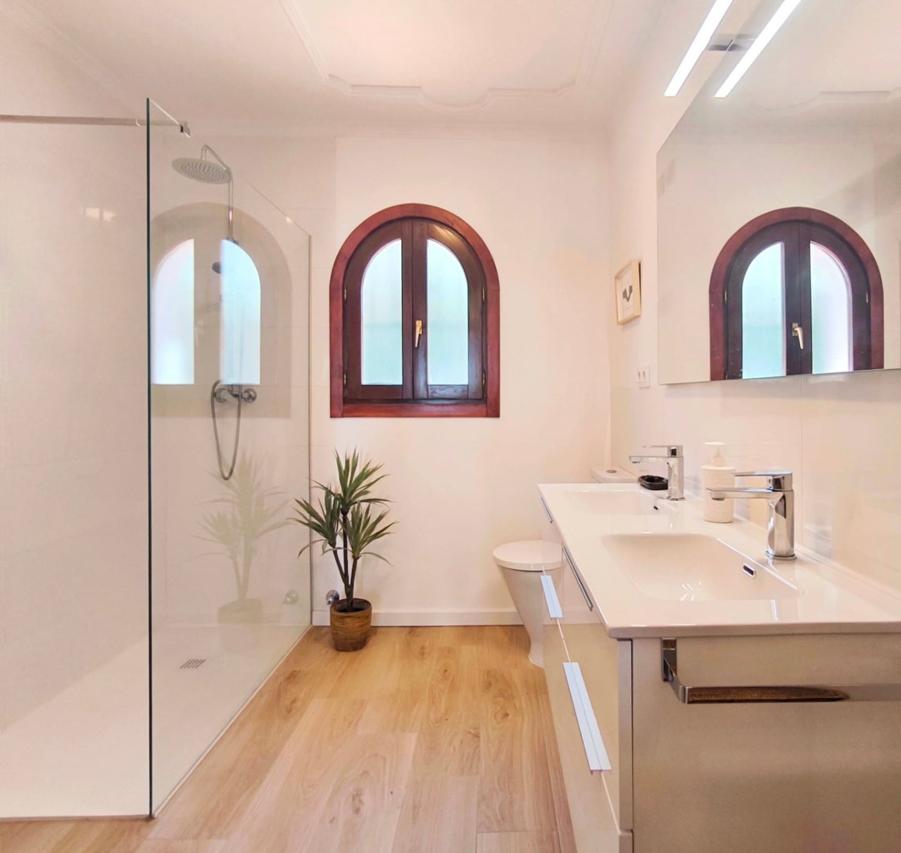 Villa de 3 dormitorios renovada en el Montgó, Dénia