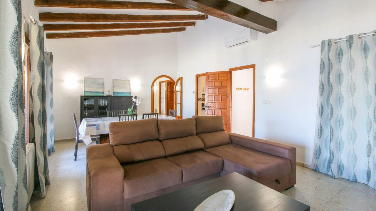 Chalet en Dénia en primera línea de playa
