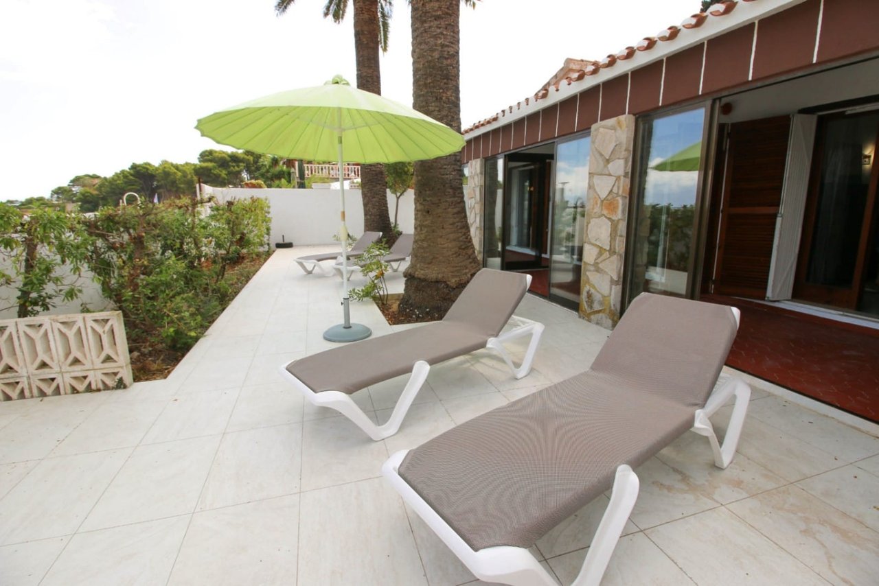 Chalet en Dénia en primera línea de playa