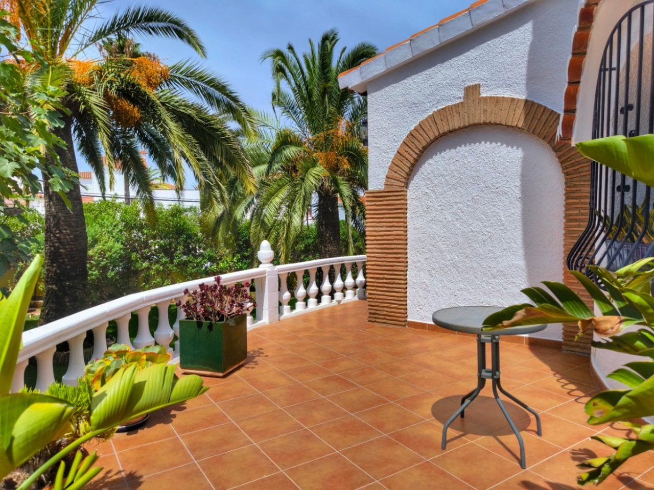 Villa de 3 dormitorios renovada en el Montgó, Dénia