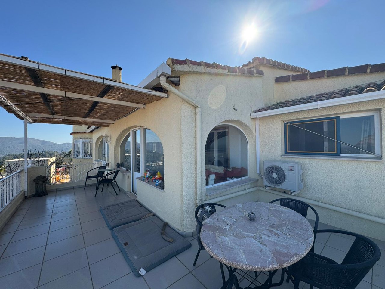 Villa spacieuse à Monte Pedreguer, Alicante