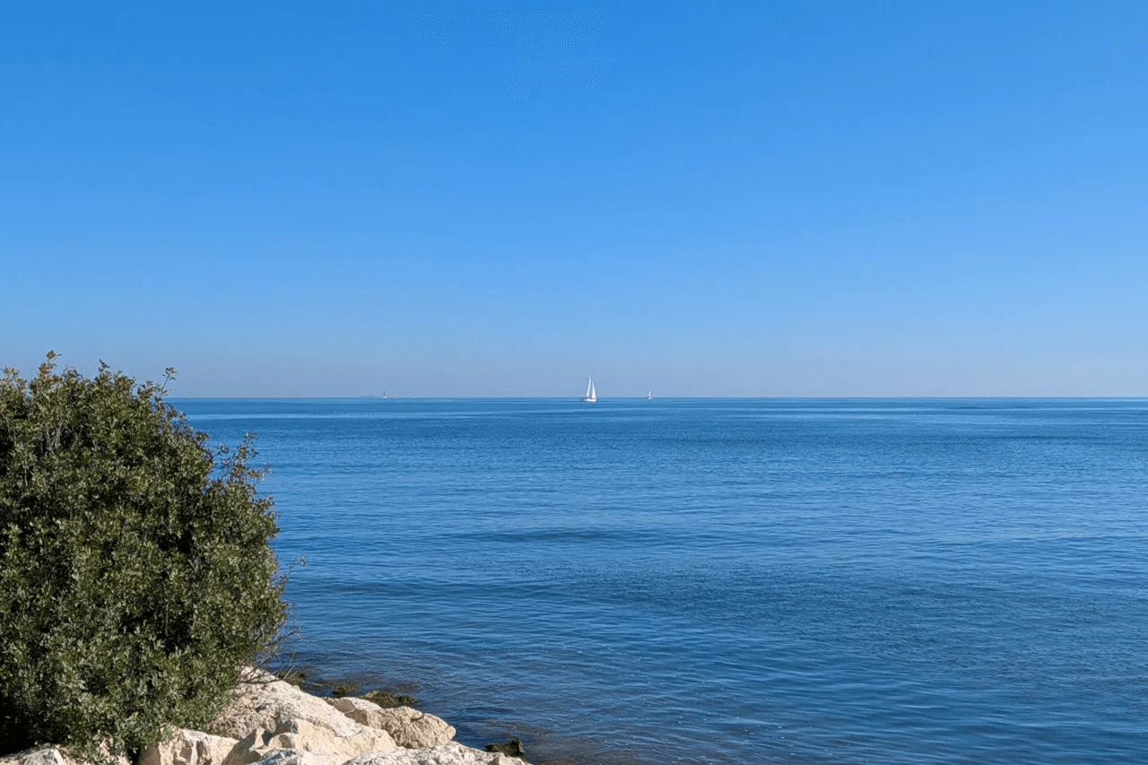 8327DEN Villa moderna a la venta en Denia.