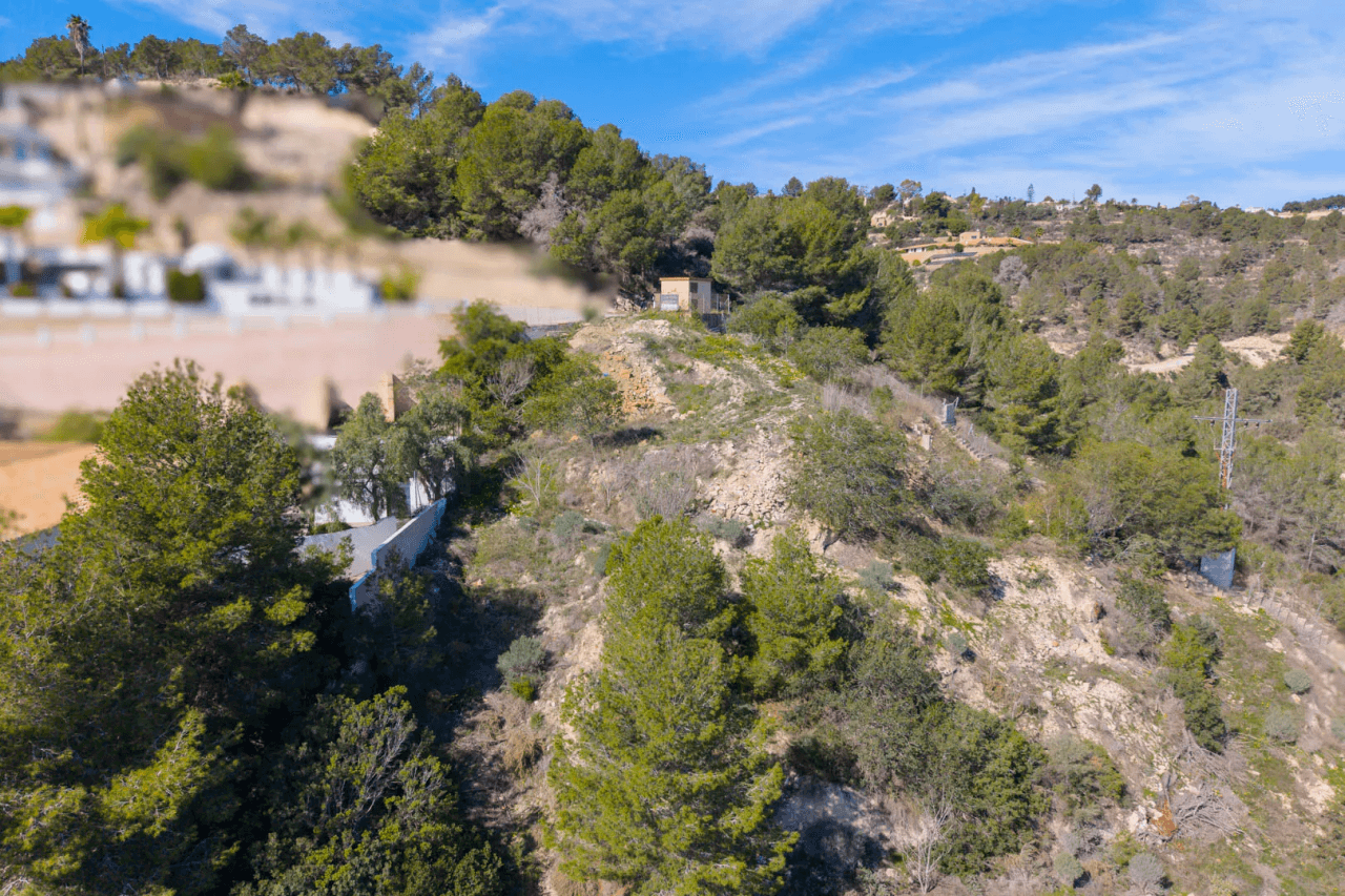 4324BEN Parcela con vistas panorámicas al mar en venta en Benissa