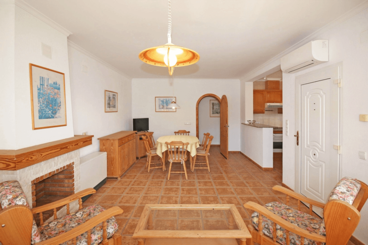 Chalet con apartamento de invitados y vistas al mar en la Marquesa, Dénia
