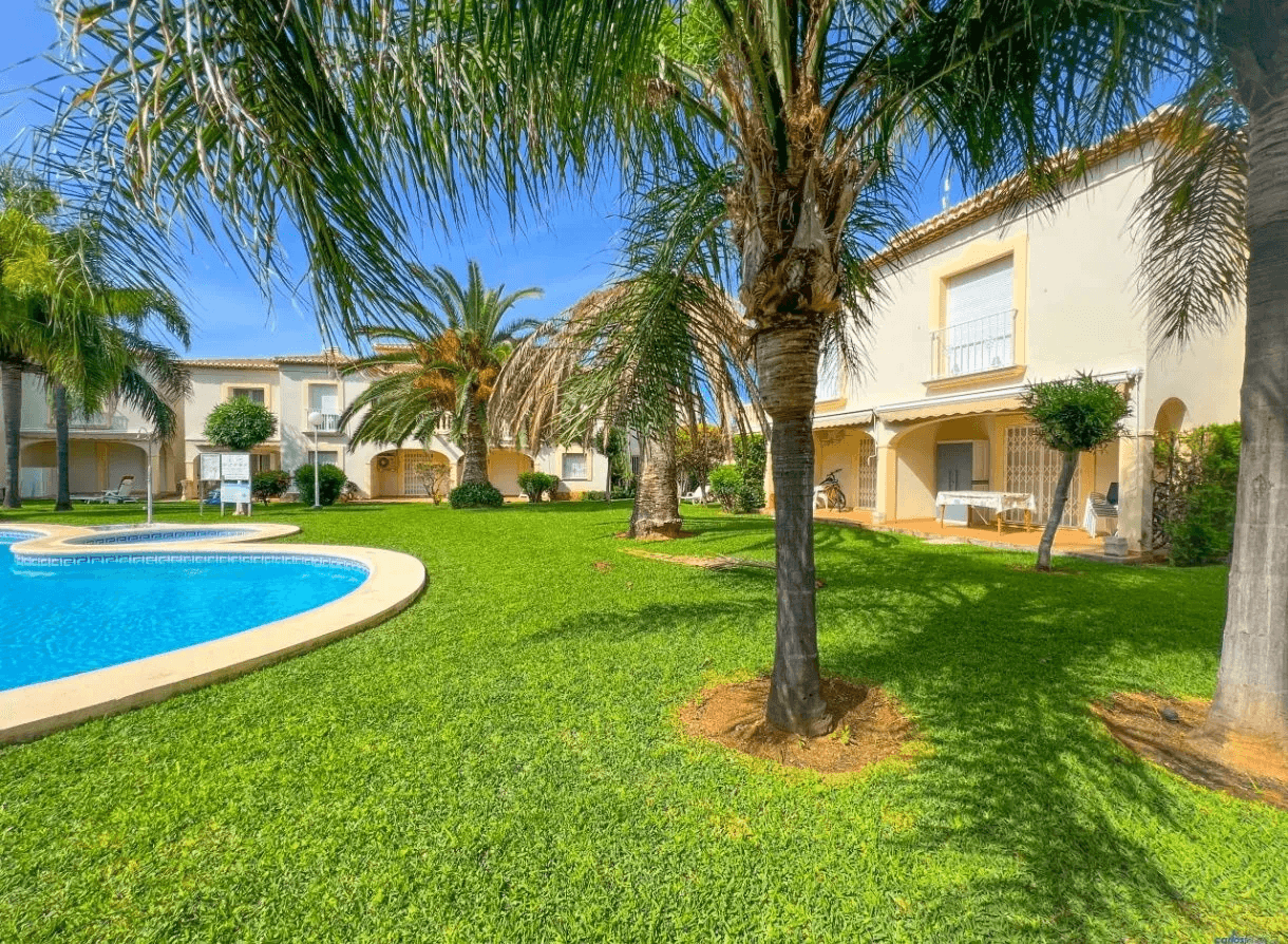 Apartamento de 2 habitaciones en les Marines, Denia