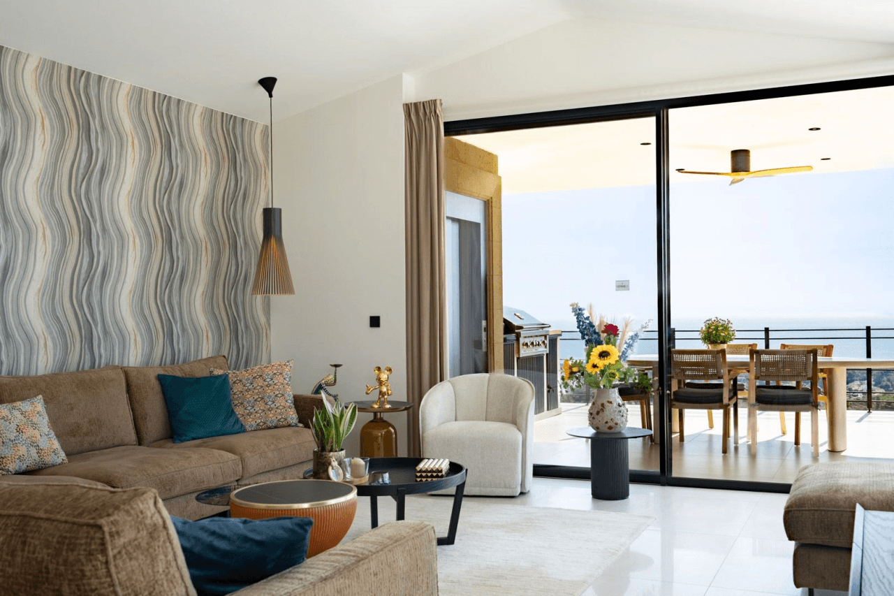 Villa de lujo mediterránea con vistas panorámicas al mar en venta en Benissa