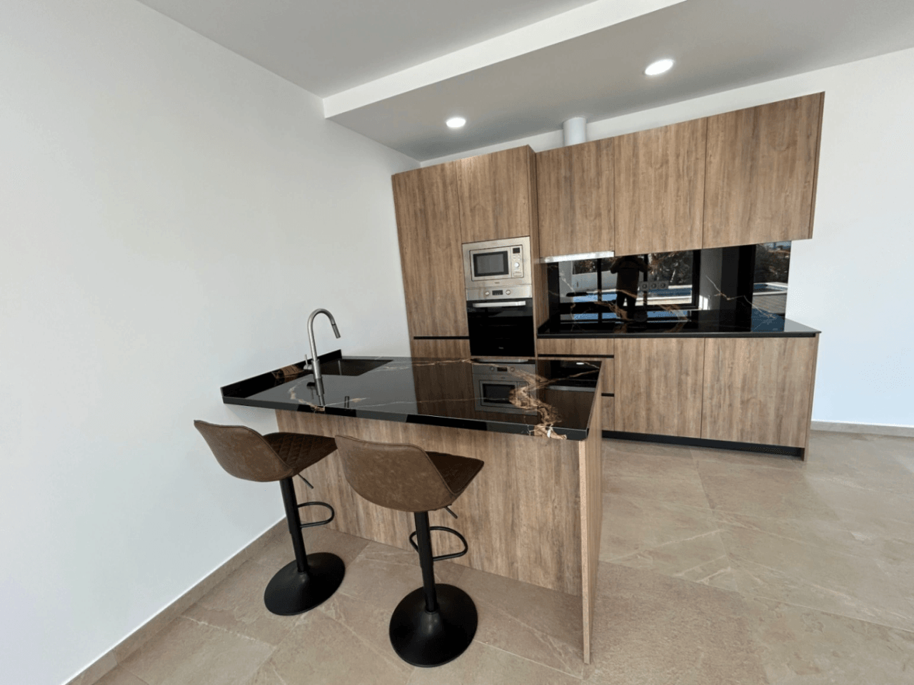 Villa de nueva construcción lista para habitar con vistas al mar en venta en La Fustera, Benissa