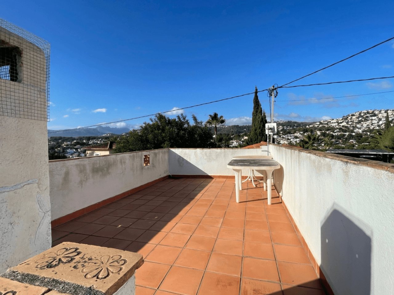 Villa de una sola planta en venta con magníficas vistas al mar, cerca de servicios en San Jaime, Benissa