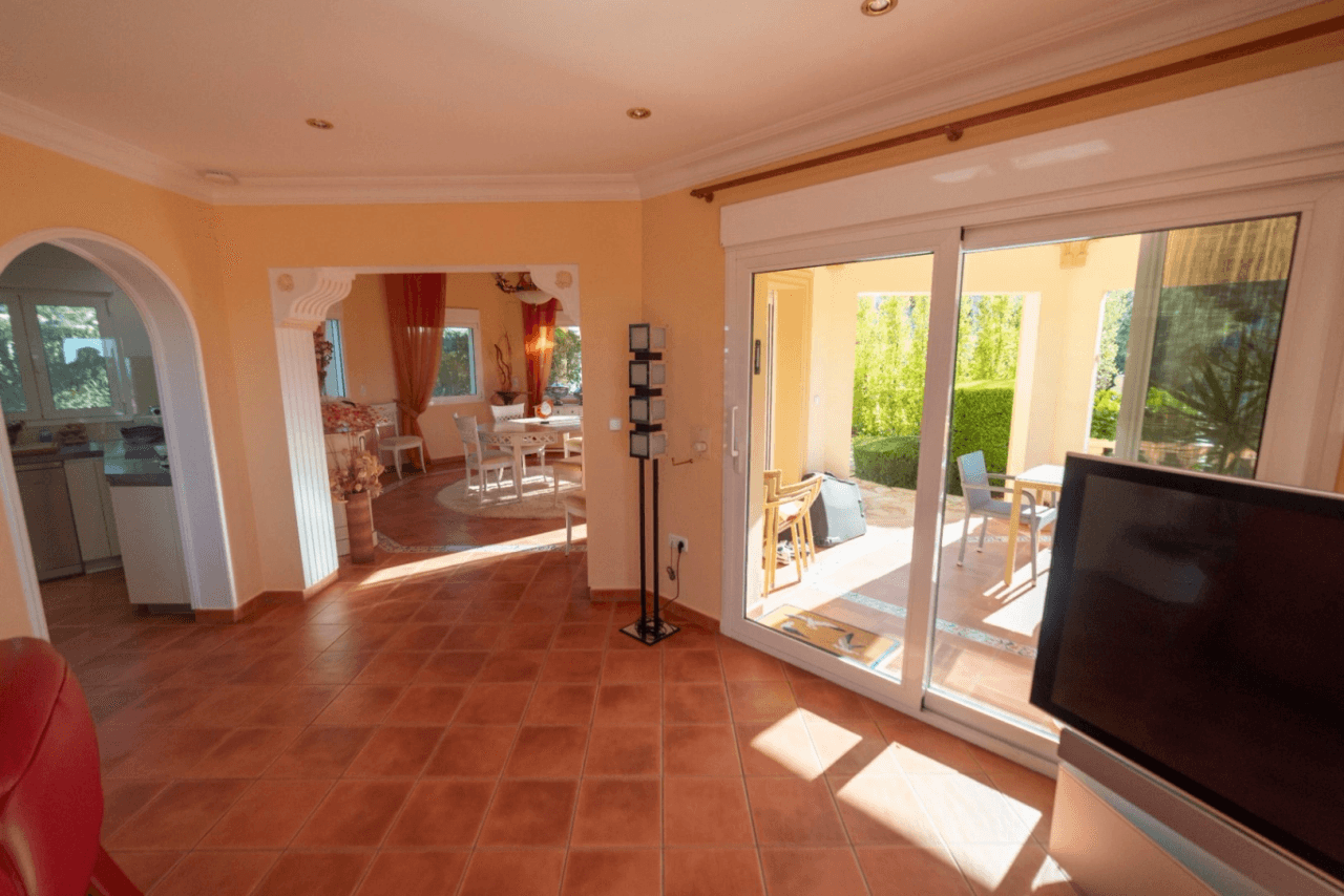 Villa de lujo con vista al mar en Denia