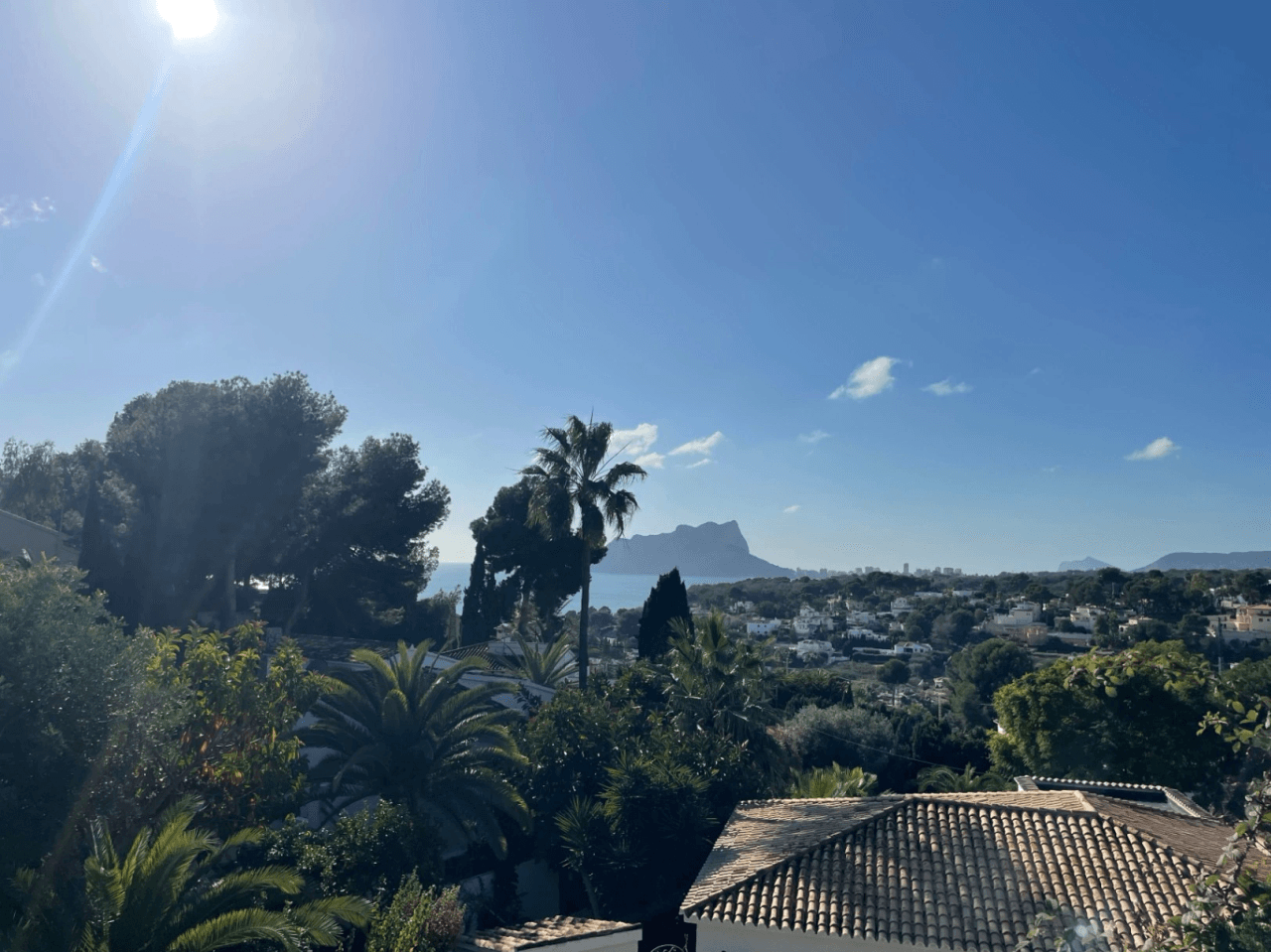 Villa de una sola planta en venta con magníficas vistas al mar, cerca de servicios en San Jaime, Benissa