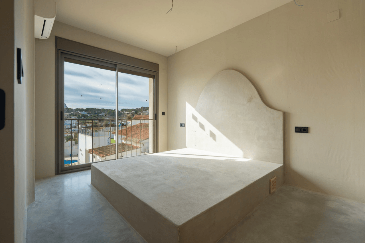 4617BEN Villa mediterránea reformada con vistas al mar en venta en La Fustera, Benissa