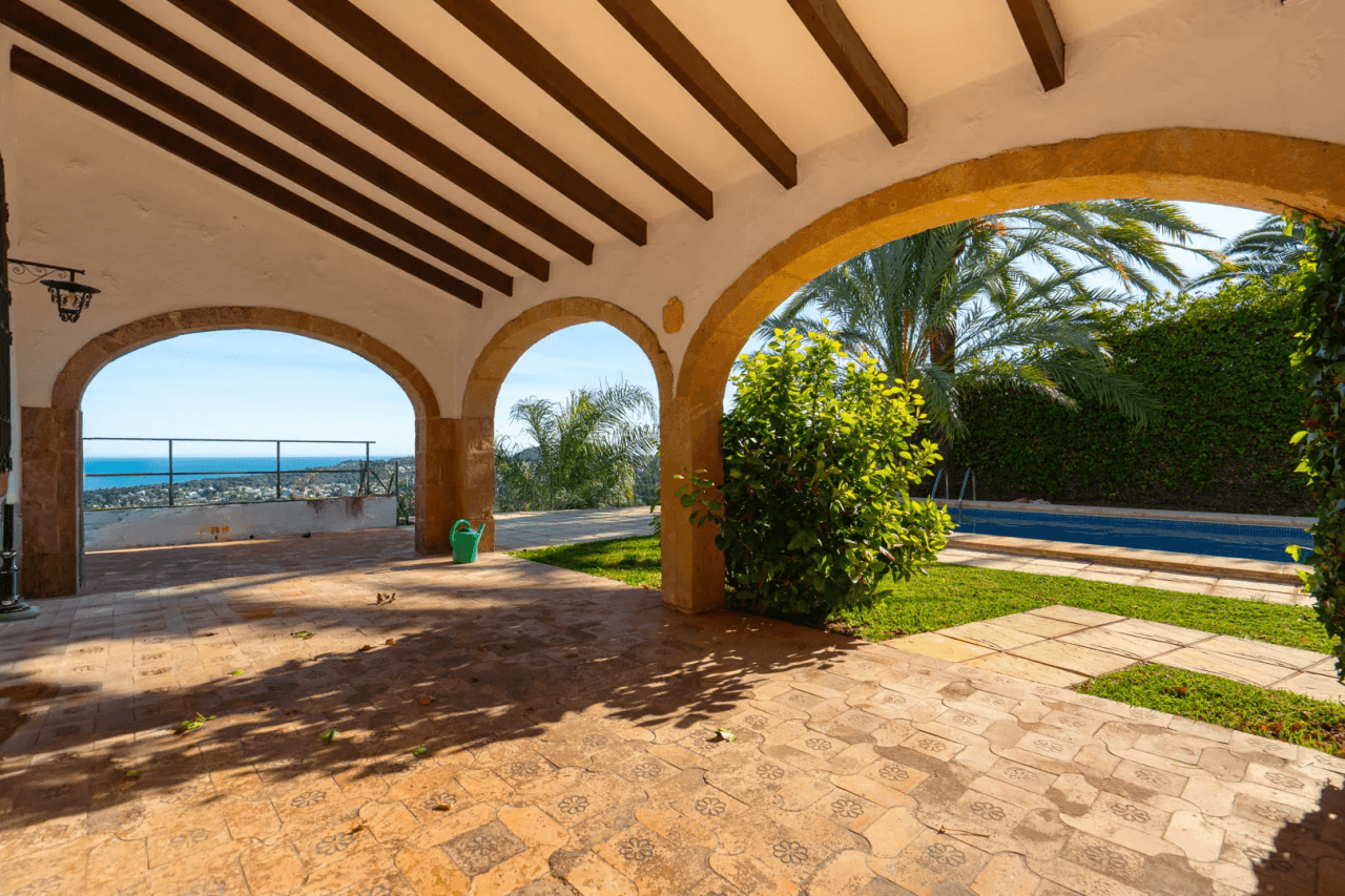 C4XY4625JAV Traditional villa with panoramic sea views for sale in Tosalet, Jávea