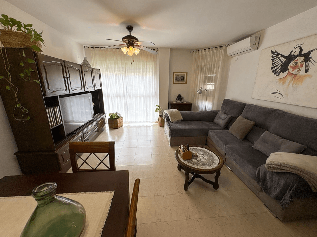 Impecable piso de 121m² con ascensor, garaje y trastero en Av. Miguel Hernández, Dénia.