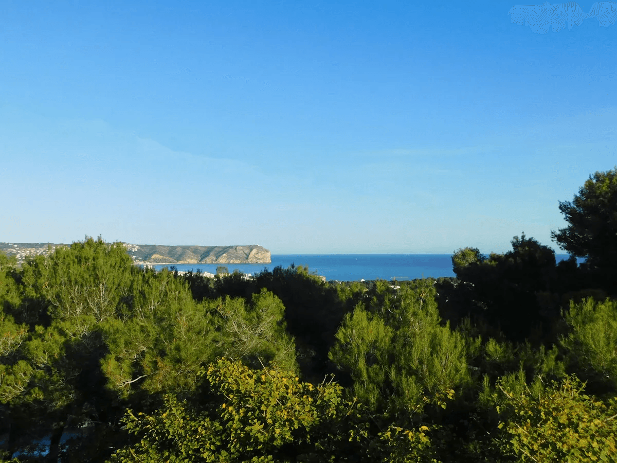 Villa near the beach with sea views in javea