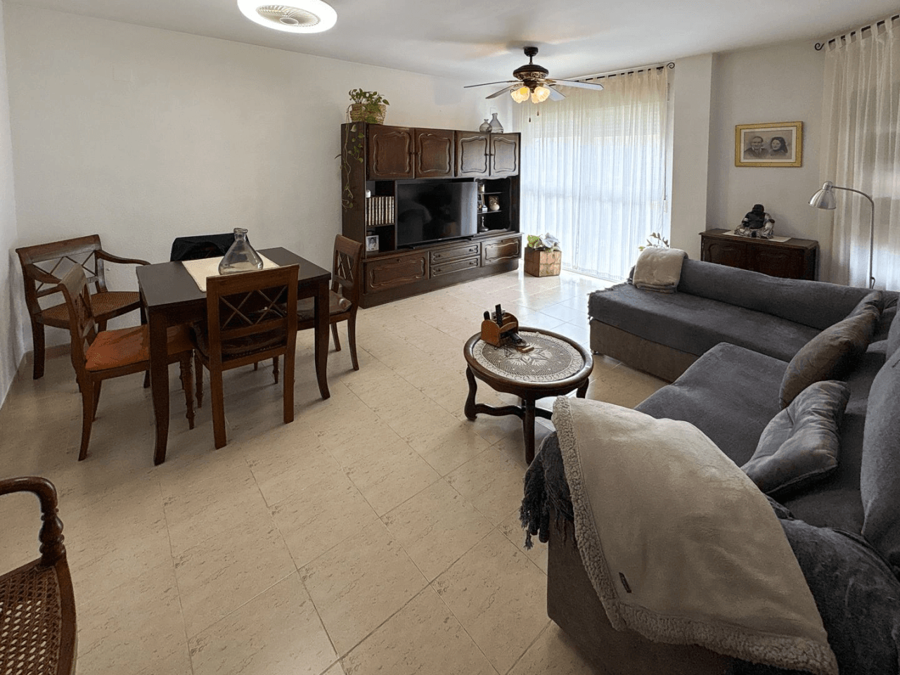 Impecable piso de 121m² con ascensor, garaje y trastero en Av. Miguel Hernández, Dénia.