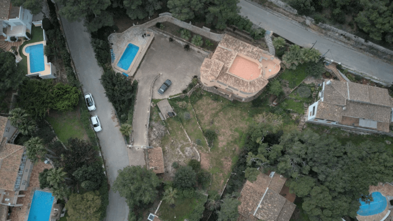 Villa near the beach with sea views in javea