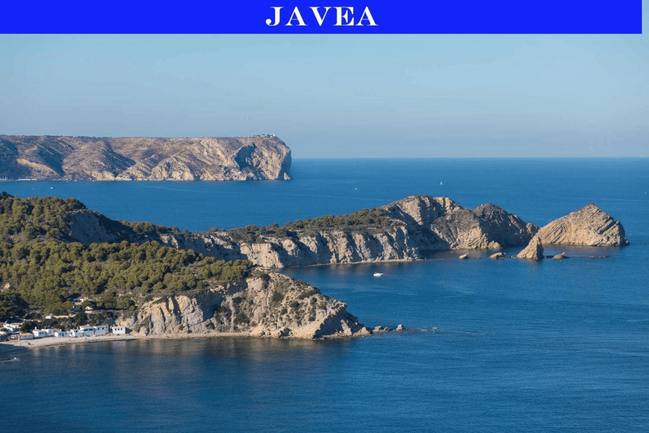 Villa for sale with stunning sea views