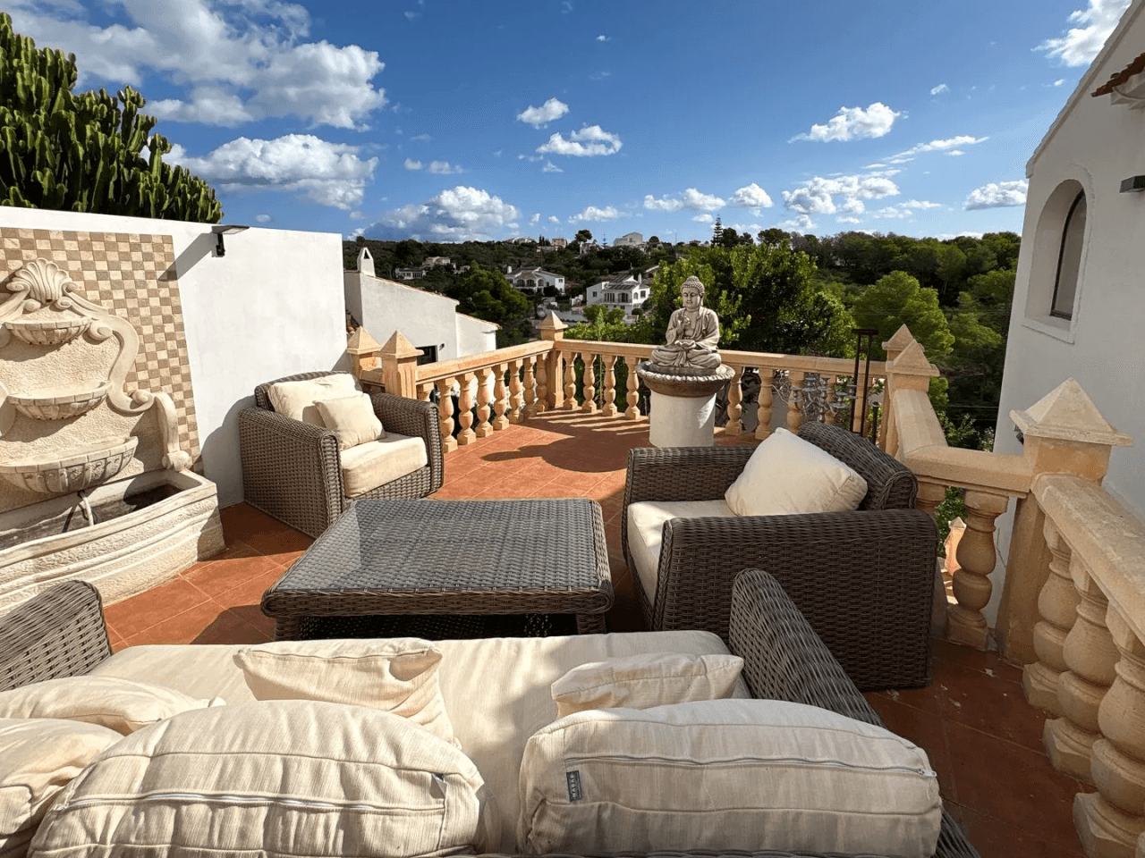 Large villa for sale in the Pinosol area, Jávea.
