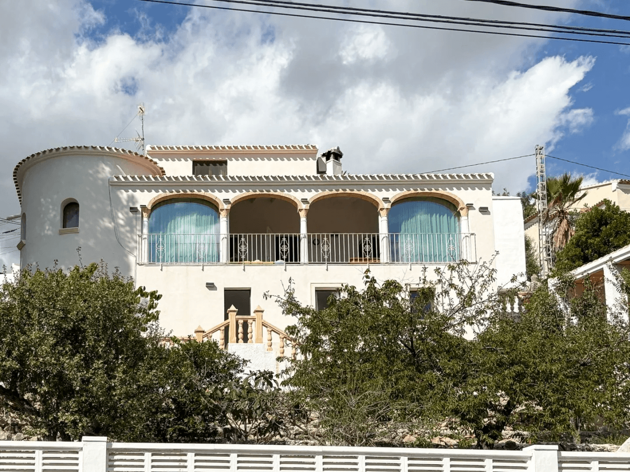 Large villa for sale in the Pinosol area, Jávea.