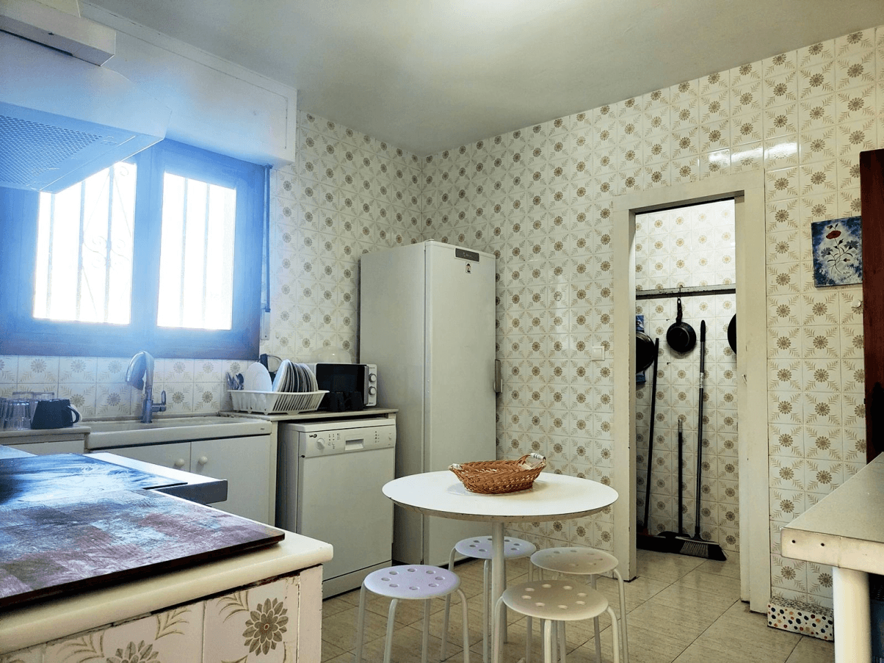 Vive el Mediterráneo en una exclusiva villa en Las Rotas, Dénia