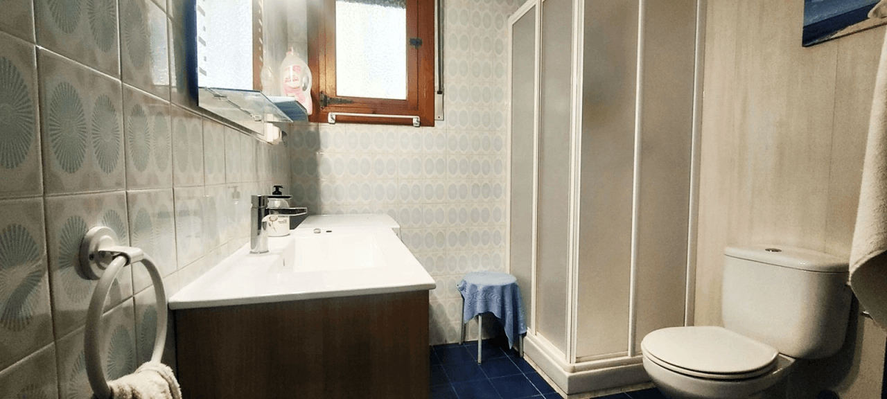 Vive el Mediterráneo en una exclusiva villa en Las Rotas, Dénia
