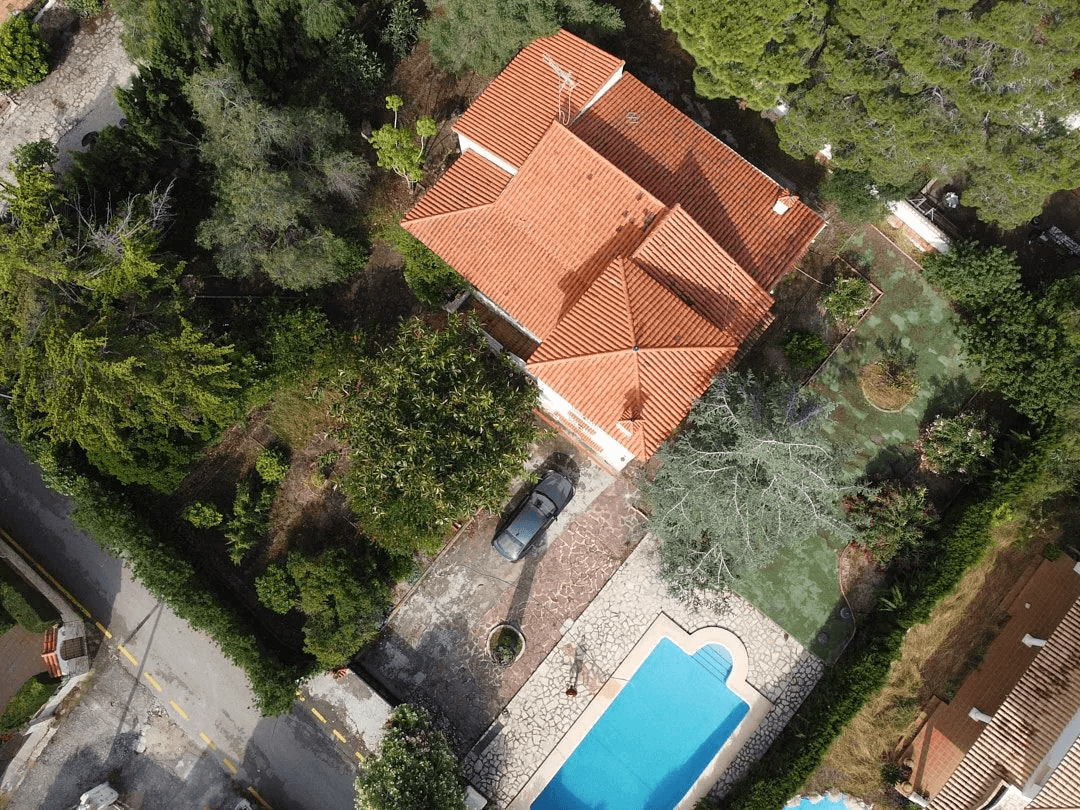 Vive el Mediterráneo en una exclusiva villa en Las Rotas, Dénia