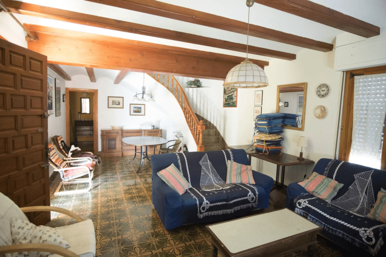 Vive el Mediterráneo en una exclusiva villa en Las Rotas, Dénia