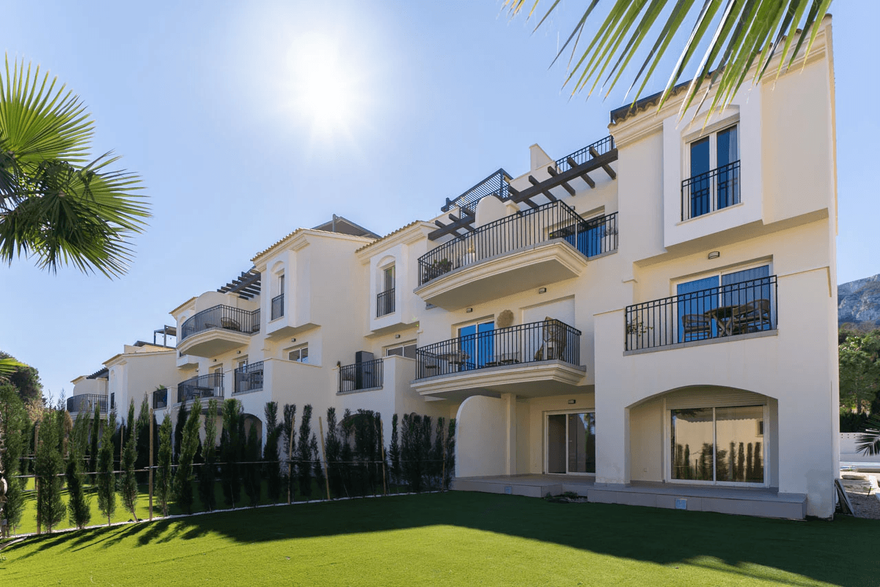 C4XY8328DEN Apartamento planta baja a la venta en Denia.