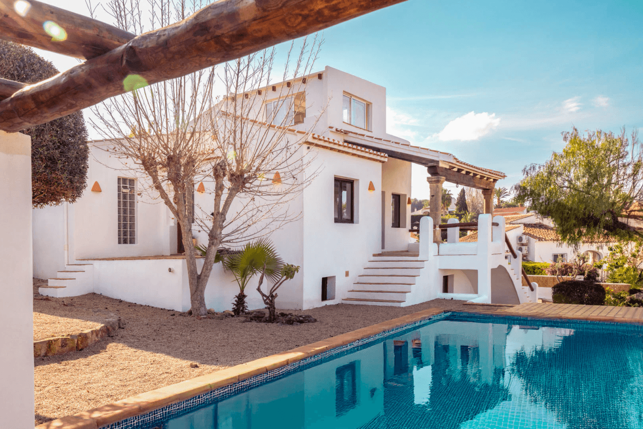 C3XY4524JAV Preciosa villa reformada en venta en Tosalet, Jávea