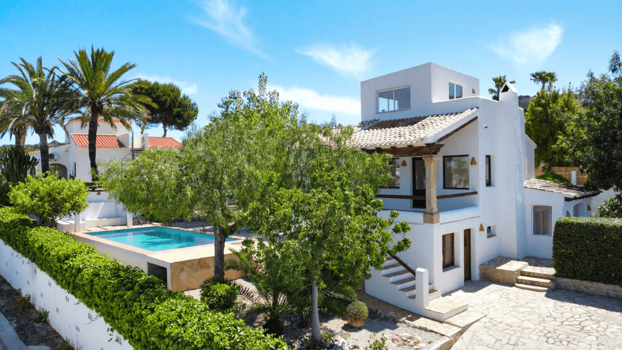 C3XY4524JAV Preciosa villa reformada en venta en Tosalet, Jávea